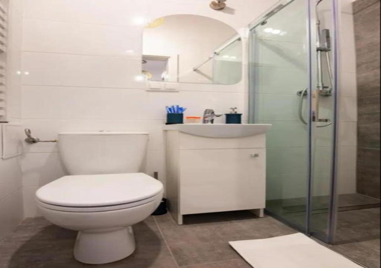Spacious City Center Family Apartments Cracovie Extérieur photo